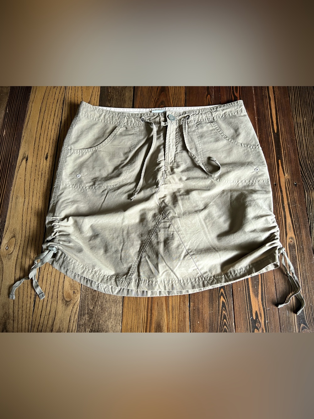 COLUMBIA • Sportswear golf skort khaki sporty gorpcore hiking skirt safari cargo